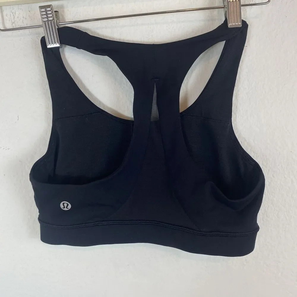 Lululemon Size 4 Invigorate Sports‎ Bra in Black Luxtreme Mesh Athletic Yoga Gym